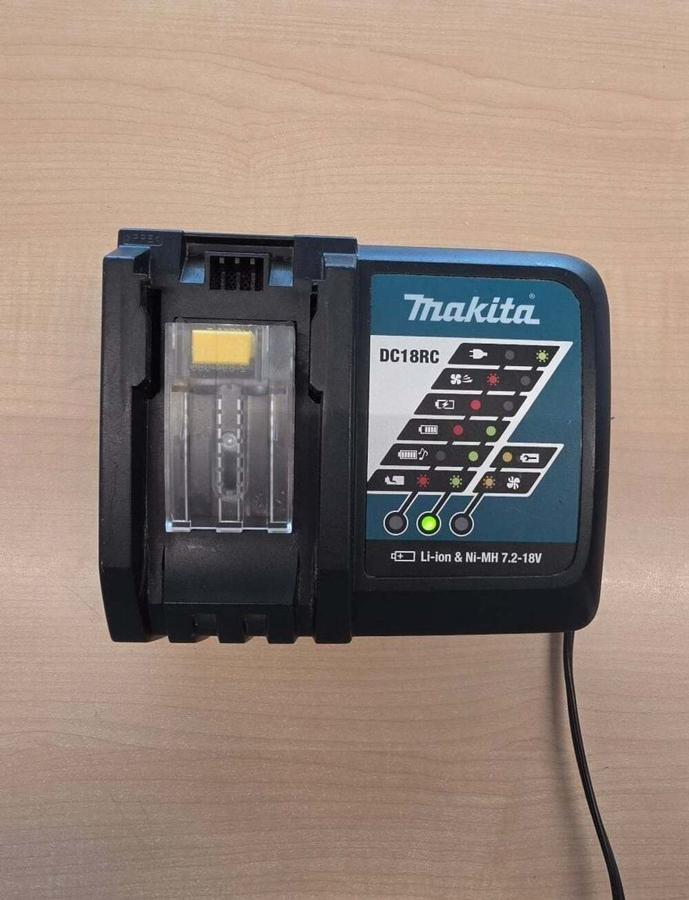 Makita DC18RC S Fast Charger 7.2V-18V Li-Ion Battery Charger
